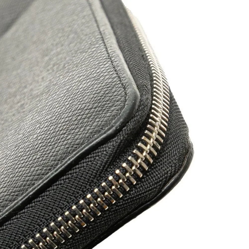 Louis Vuitton Zippy Organizer Taiga Long Wallet